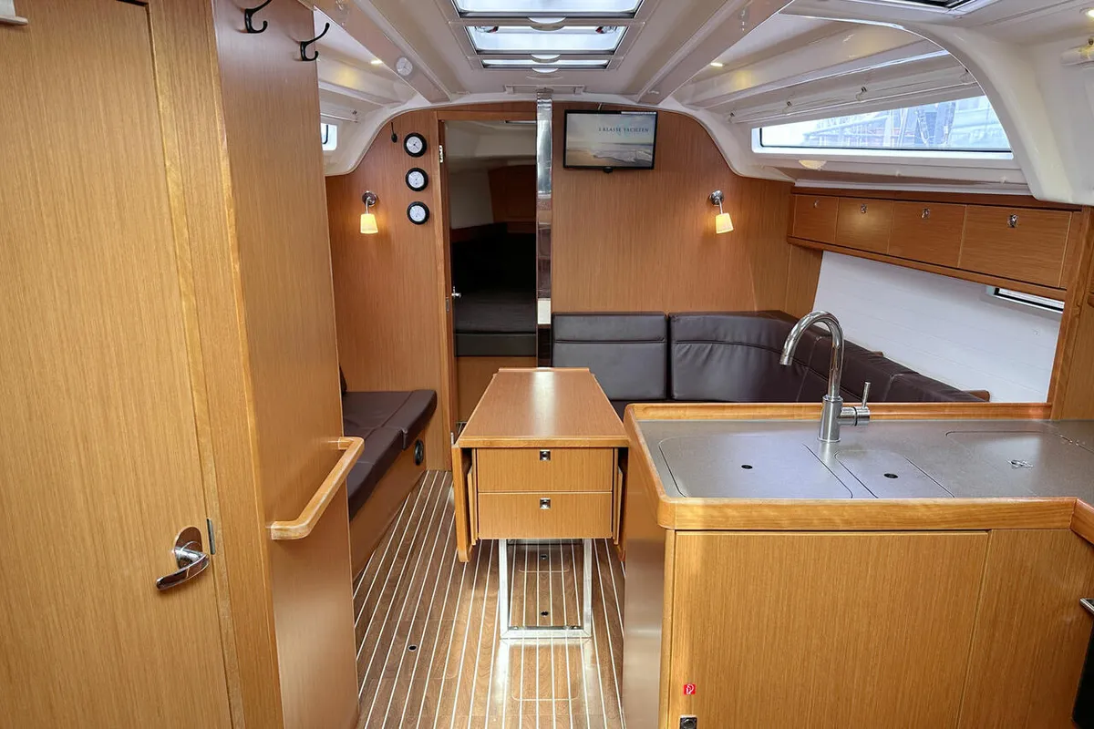 Salon of Tiger, a Bavaria Cruiser 37 sailboat at Flensburg, Germany