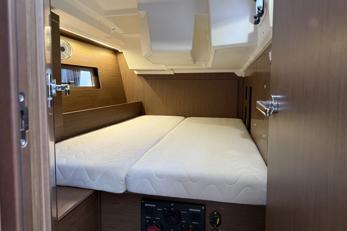 Cabin on Momo, a Beneteau Oceanis 46.1 sailboat at Grad Pula, Croatia