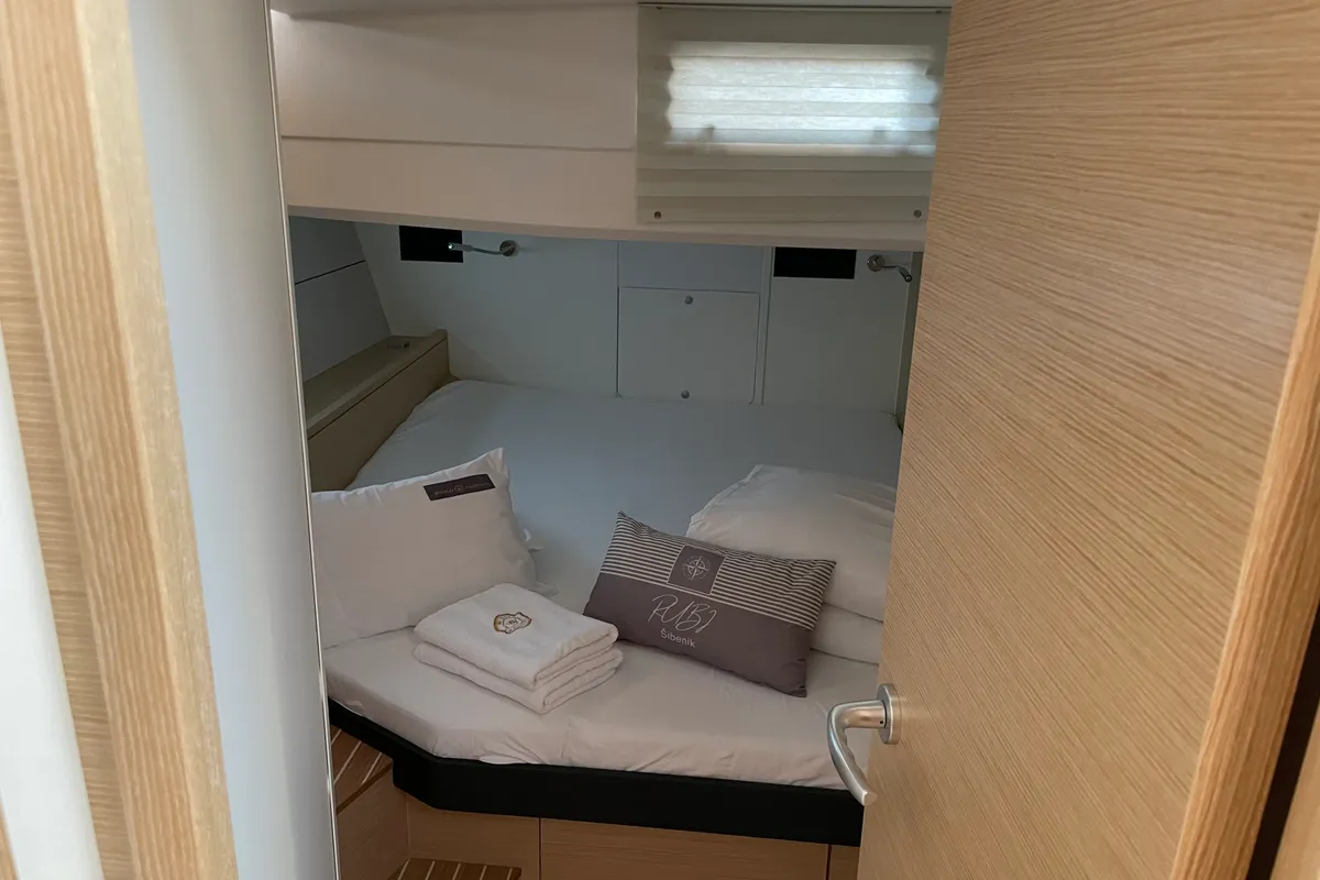 Cabin on Rubi, a Hanse 460 sailboat at Šibenik, Croatia