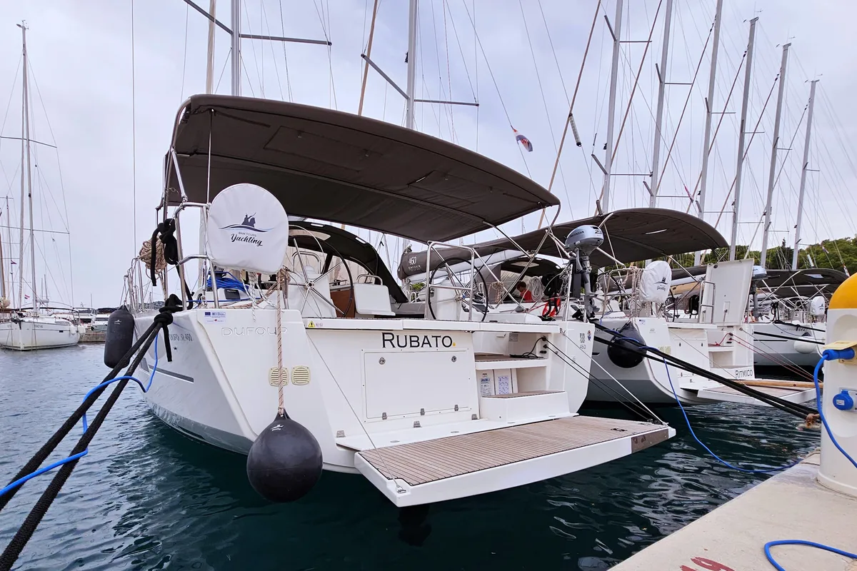 Rubato, a Dufour 460 GL sailboat at Kaštela, Croatia