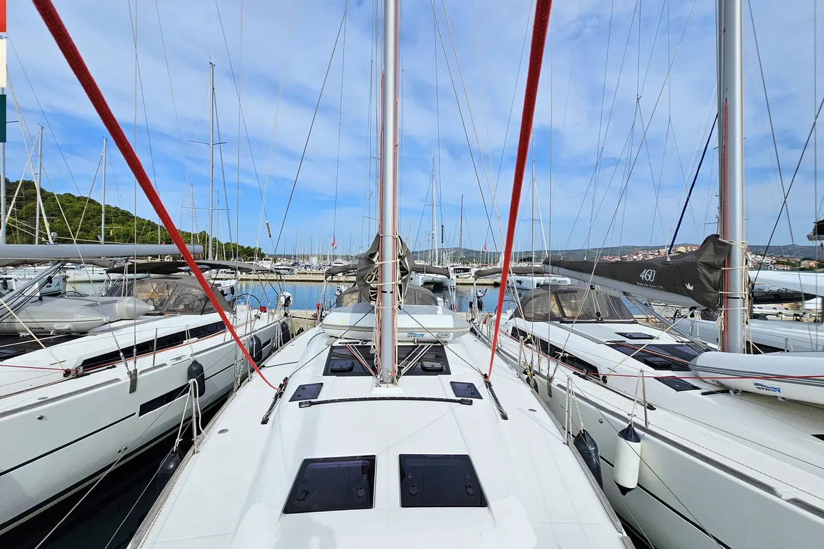 Rubato, a Dufour 460 GL sailboat at Kaštela, Croatia