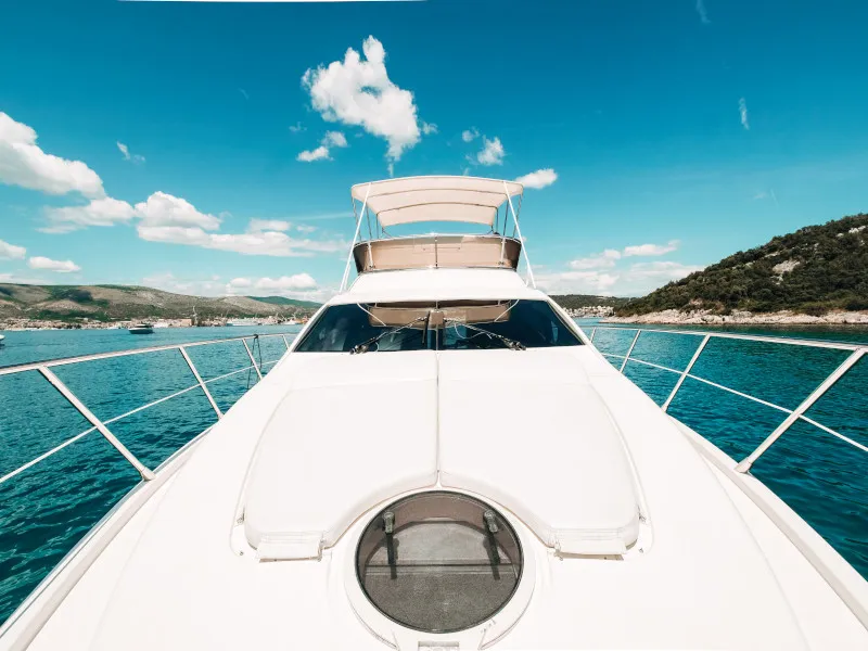 Exterior view of Lou Ann, a Azimut 43 S motorboat at Seget Donji, Croatia
