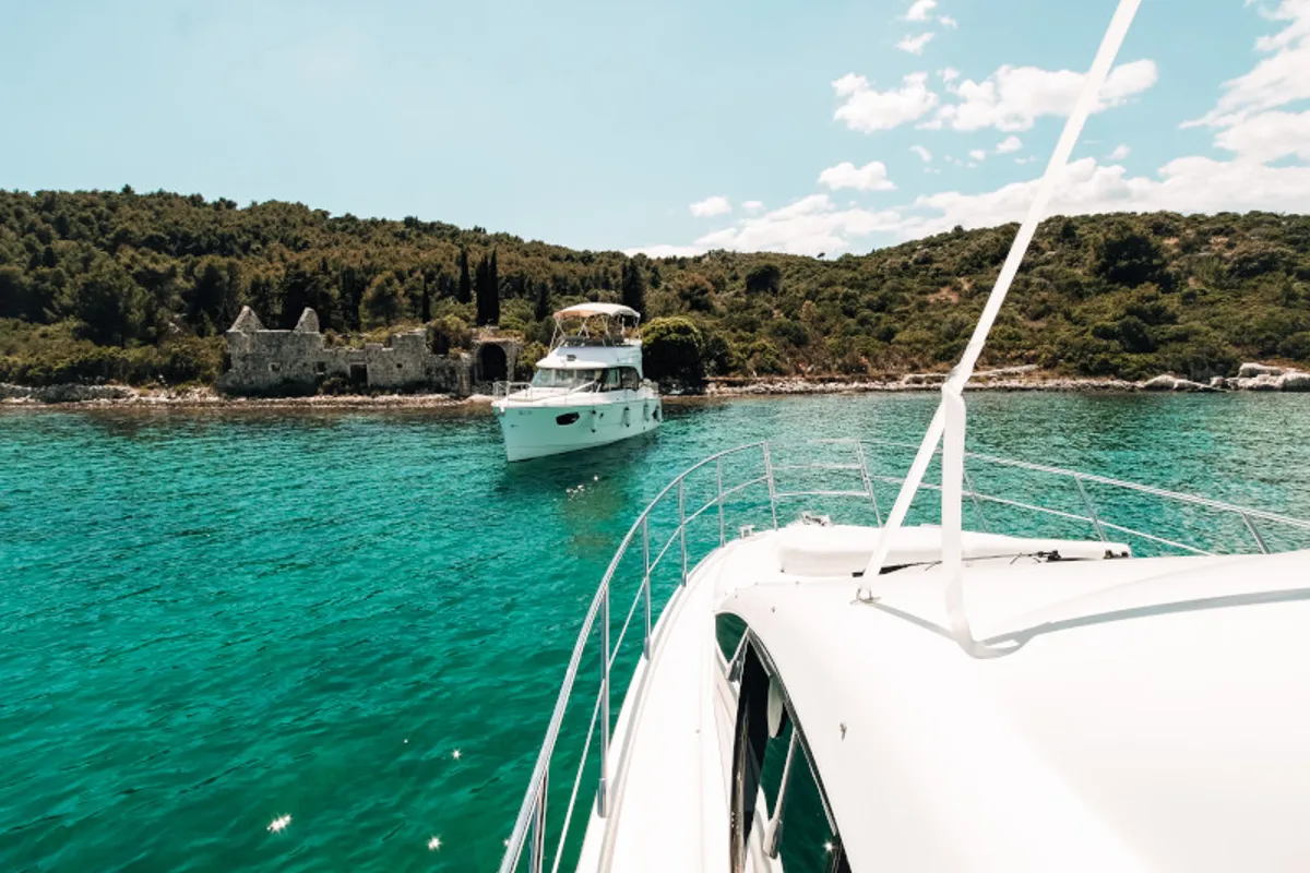 Exterior view of Lou Ann, a Azimut 43 S motorboat at Seget Donji, Croatia