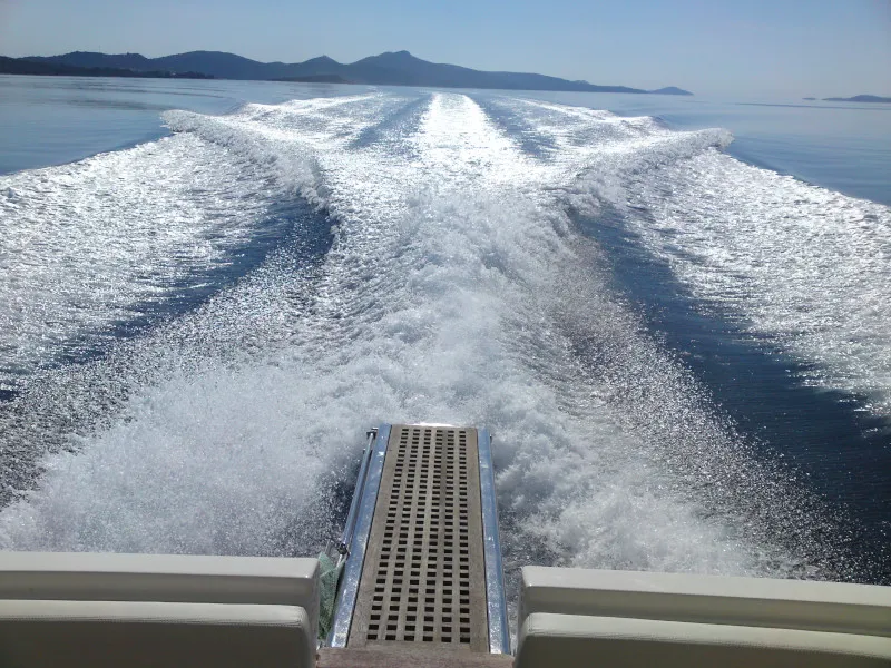 Exterior view of Lou Ann, a Azimut 43 S motorboat at Seget Donji, Croatia