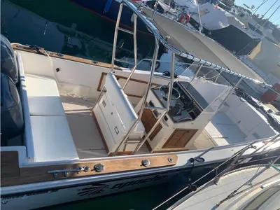 Deck of Mako 261, a motorboat at Gżira, Malta