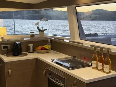 Galley of Jeux D'Hiver, a Bali 4.2 catamaran at Lavrion, Greece