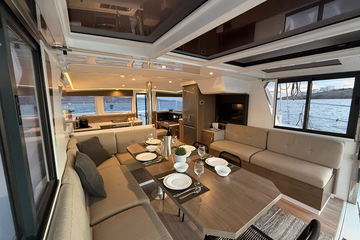 Salon of Jeux D'Hiver, a Bali 4.2 catamaran at Lavrion, Greece