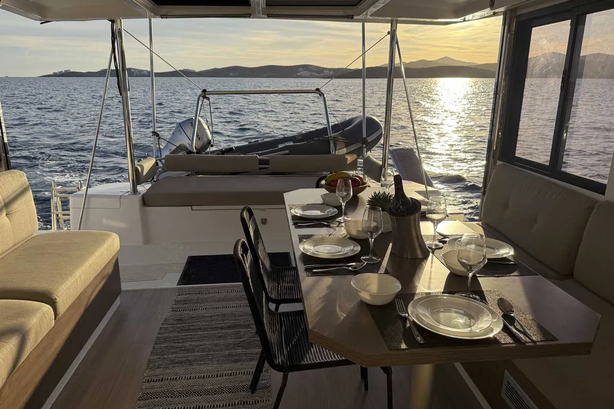 Deck of Jeux D'Hiver, a Bali 4.2 catamaran at Lavrion, Greece