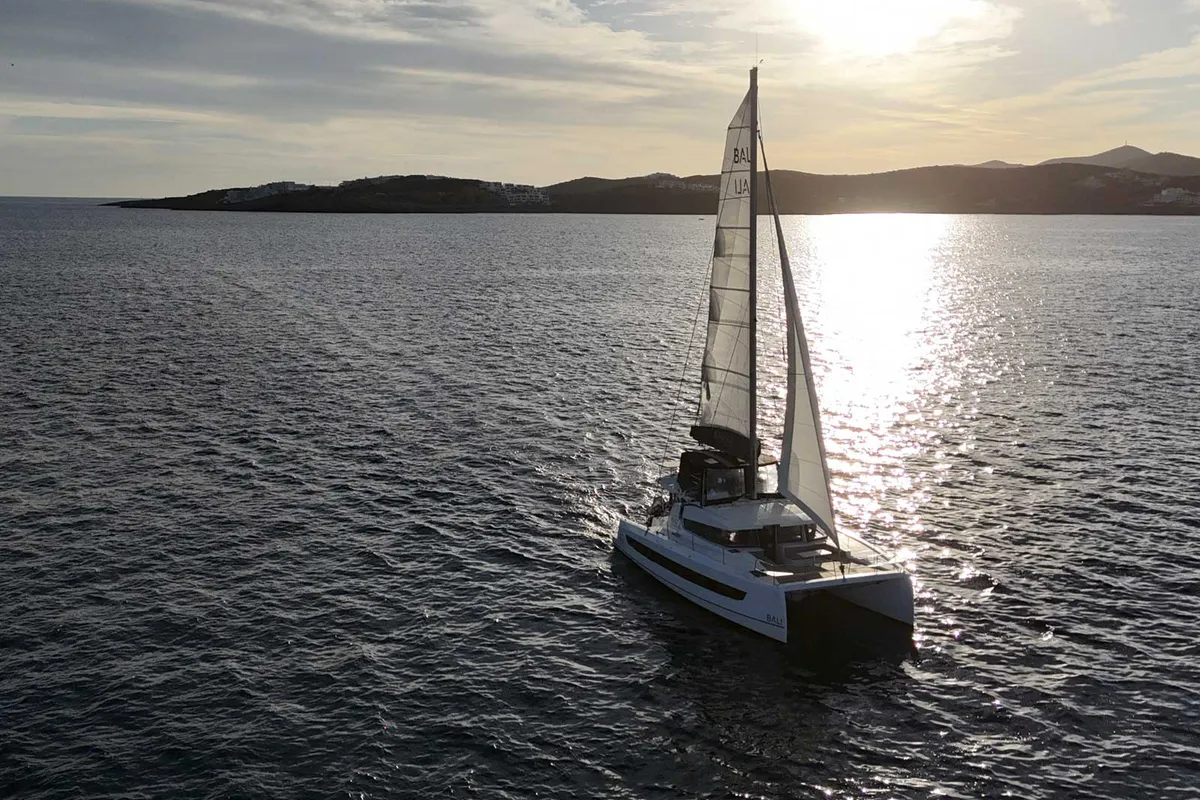 Exterior view of Jeux D'Hiver, a Bali 4.2 catamaran at Lavrion, Greece