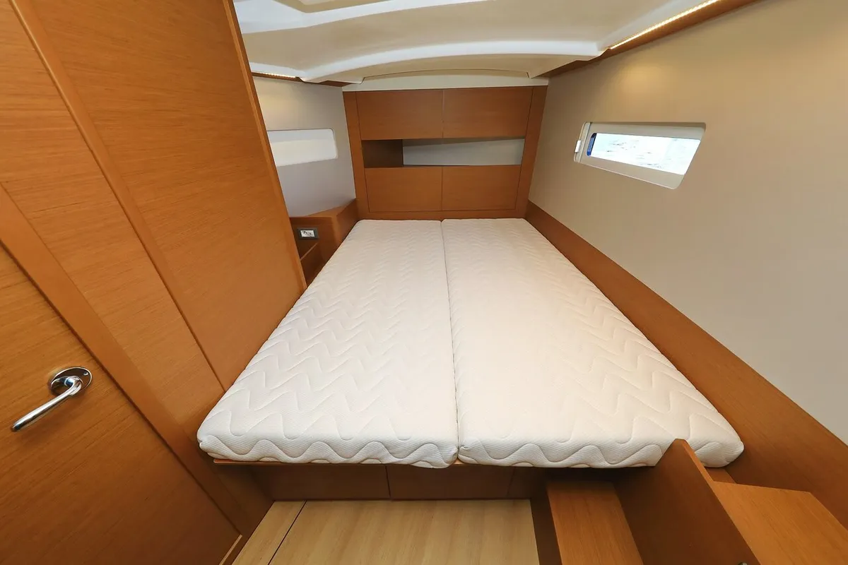 Cabin on Vague, a Jeanneau Sun Odyssey 410 sailboat at Zadar, Croatia