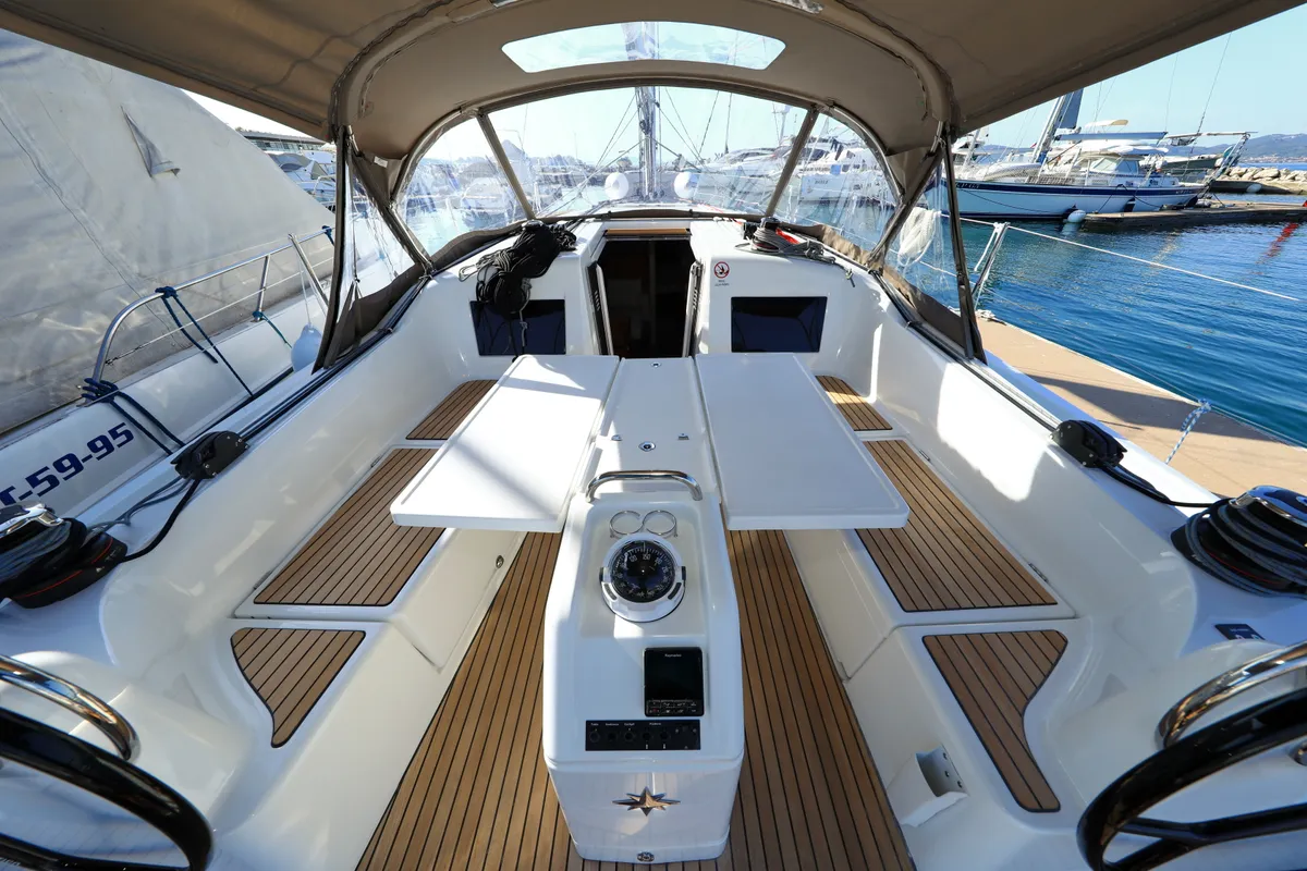 Cabin on Vague, a Jeanneau Sun Odyssey 410 sailboat at Zadar, Croatia