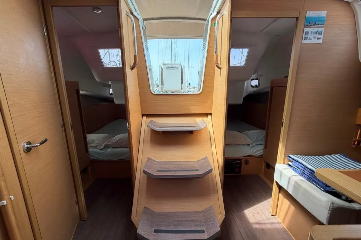 Borgeri, a Jeanneau Sun Odyssey 410 sailboat at Cecina, Italy