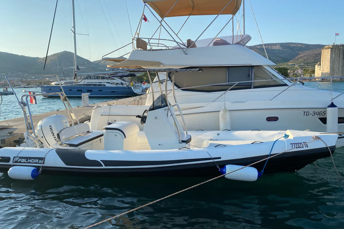 Exterior view of Falkor, a Falkor 22 motorboat at Grad Trogir, Croatia