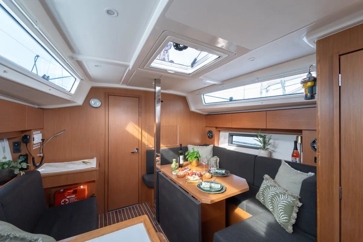 Salon of Nela, a Bavaria C38 sailboat at Pirovac, Croatia