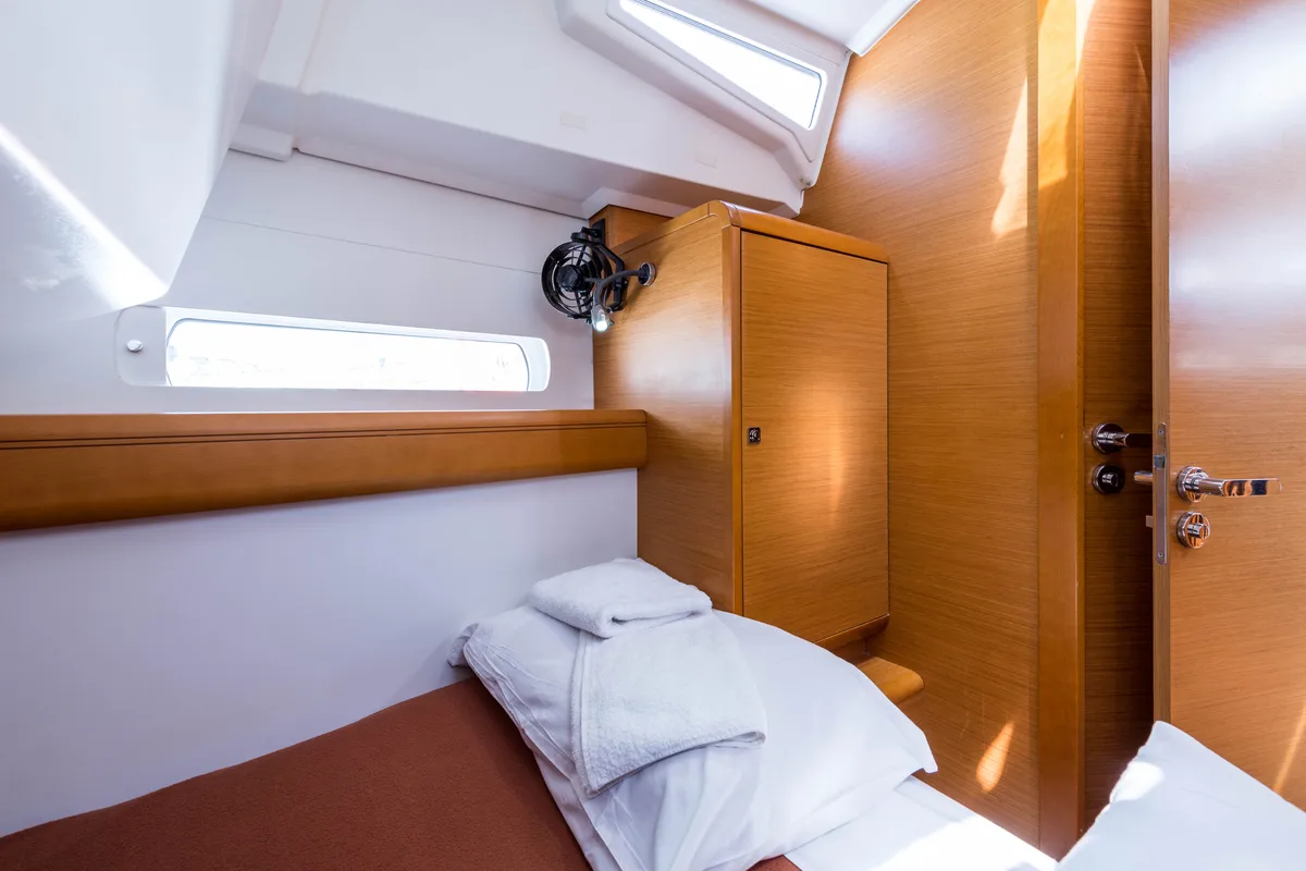 Cabin on Vega, a Jeanneau Sun Odyssey 469 sailboat at Municipal Unit of Nea Peramos, Greece