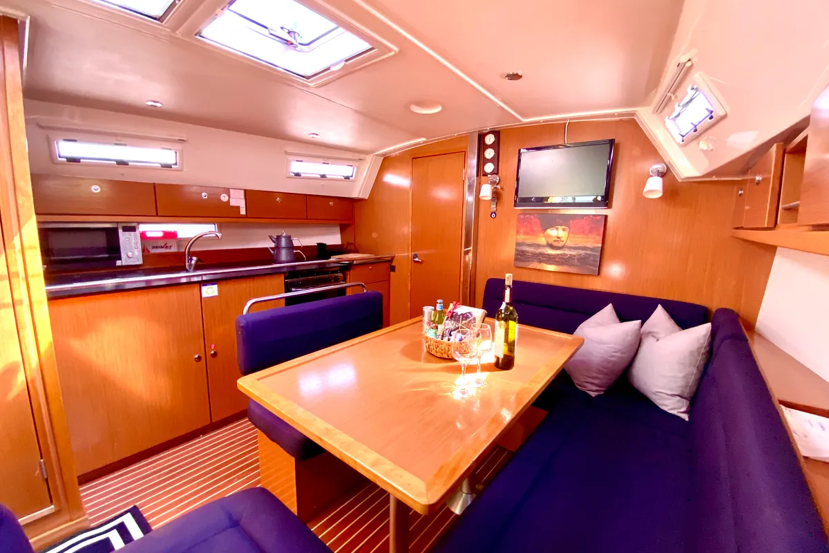 Salon of Priceless, a Bavaria Cruiser 40 sailboat at Fethiye, Turkey