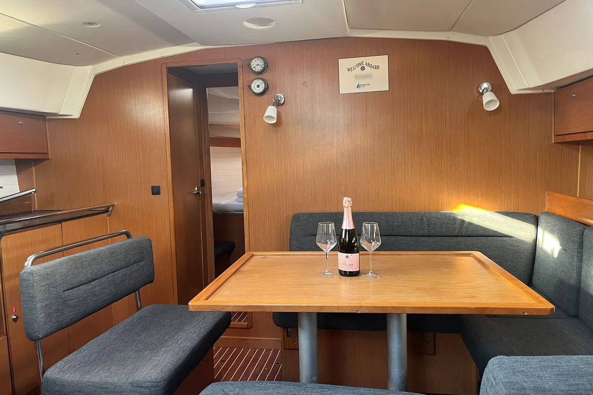 Salon of Lavsa, a Bavaria Cruiser 45 sailboat at Općina Sukošan, Croatia