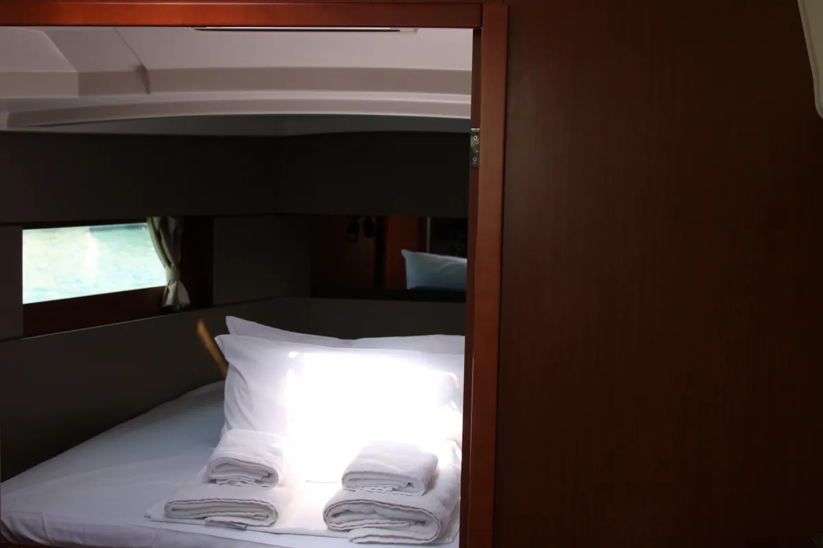 Cabin on Zeus, a Beneteau Oceanis 38.1 sailboat at Lavrion, Greece