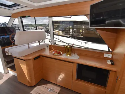 Salon of Kviteseid, a Greenline 39 motorboat at Porsgrunn, Norway