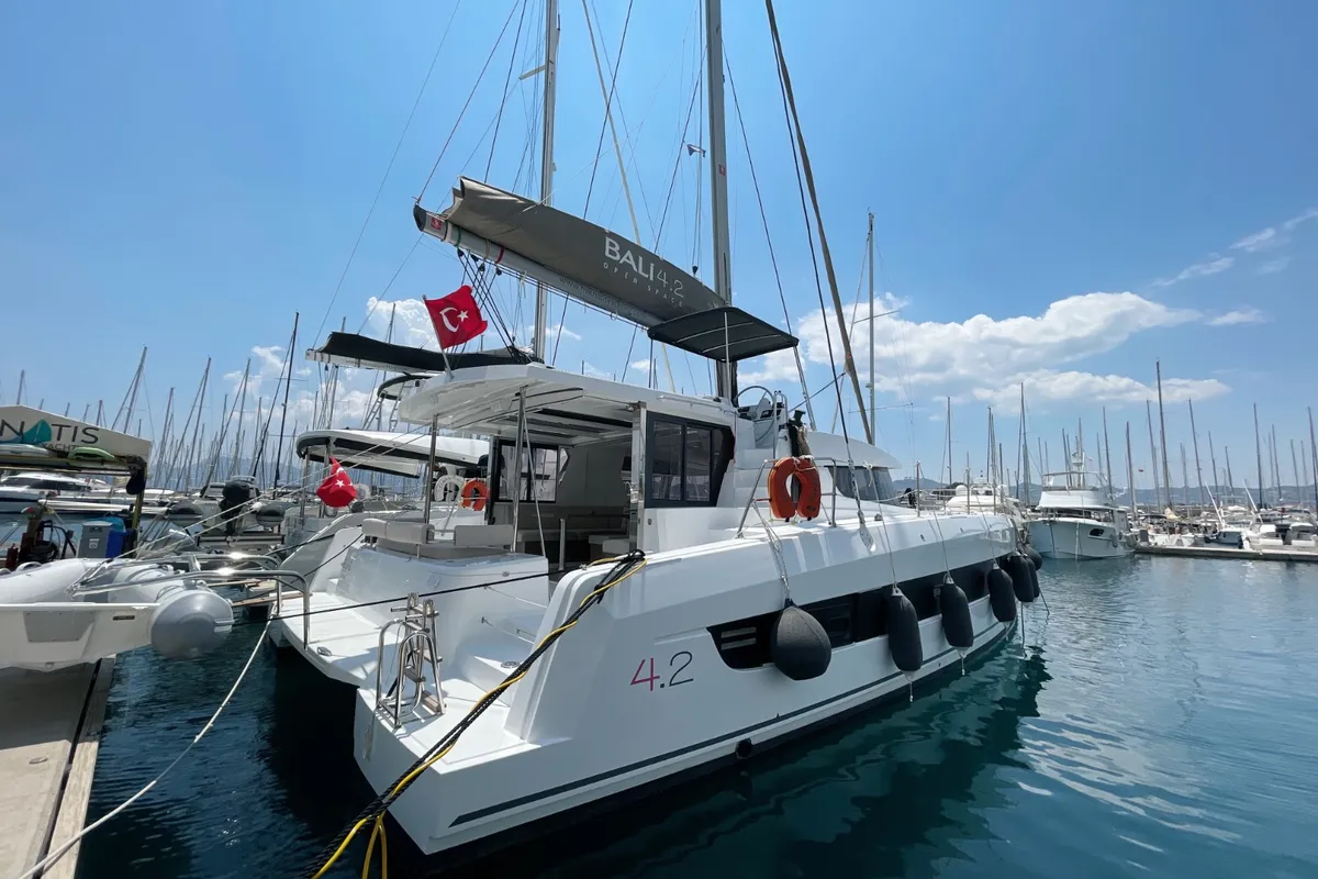 Exterior view of Bella II, a Bali 4.2 catamaran at Marmaris, Turkey
