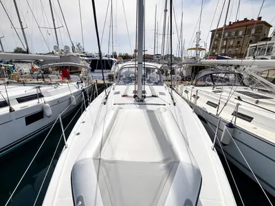 Deck of Eylin, a Beneteau Oceanis 40.1 sailboat at Zadar, Croatia
