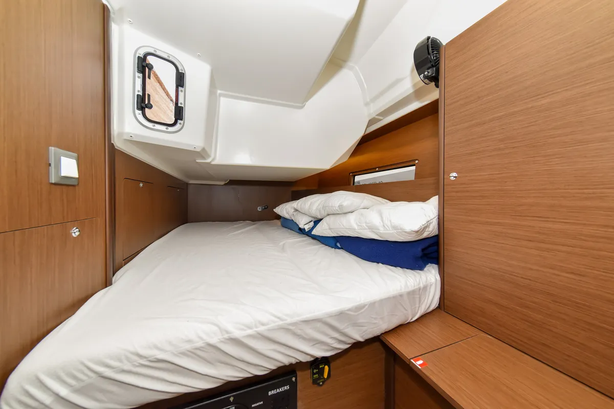 Cabin on Eylin, a Beneteau Oceanis 40.1 sailboat at Zadar, Croatia