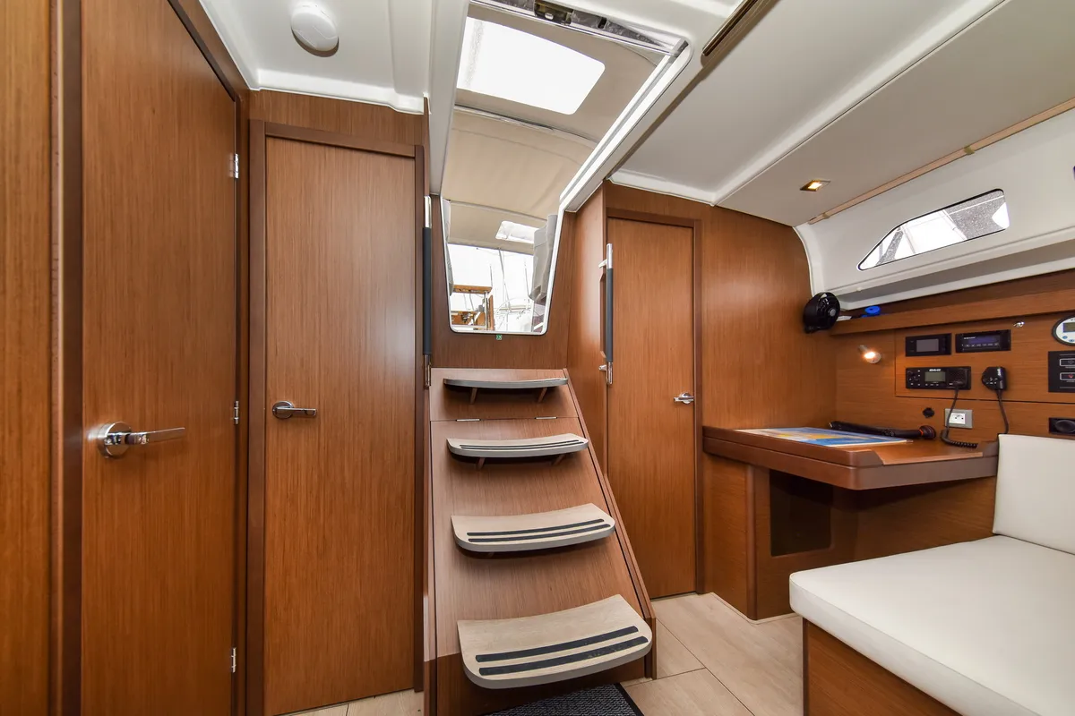 Salon of Eylin, a Beneteau Oceanis 40.1 sailboat at Zadar, Croatia