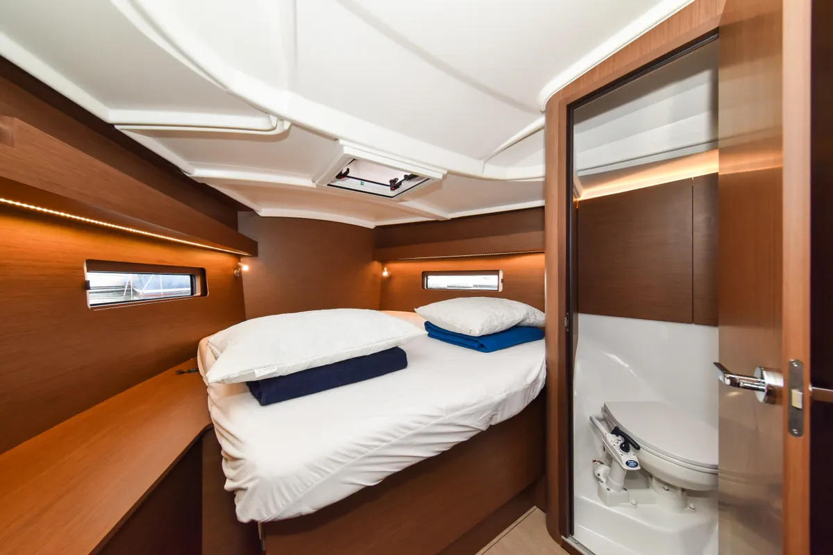 Cabin on Eylin, a Beneteau Oceanis 40.1 sailboat at Zadar, Croatia