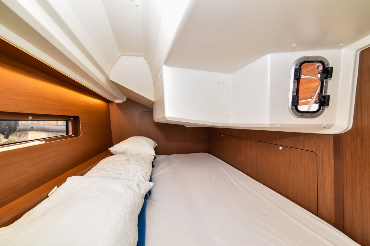 Deck of Eylin, a Beneteau Oceanis 40.1 sailboat at Zadar, Croatia