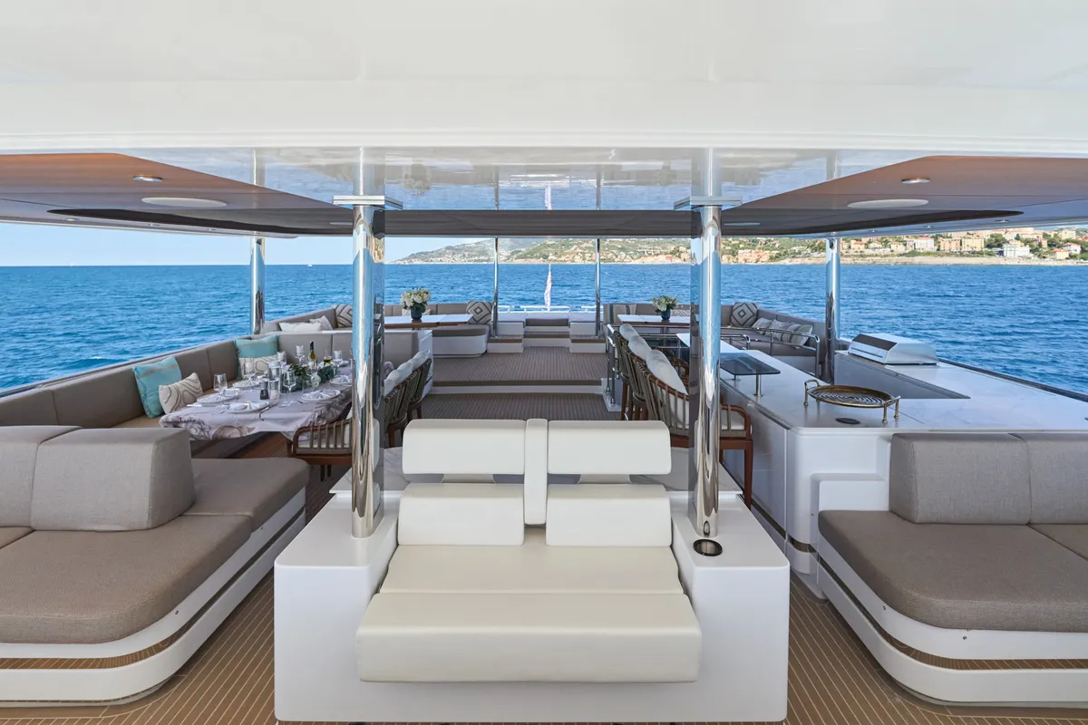 Salon of ATRAVERSIA, a Gulet x-reuse catamaran at Imperia, Italy