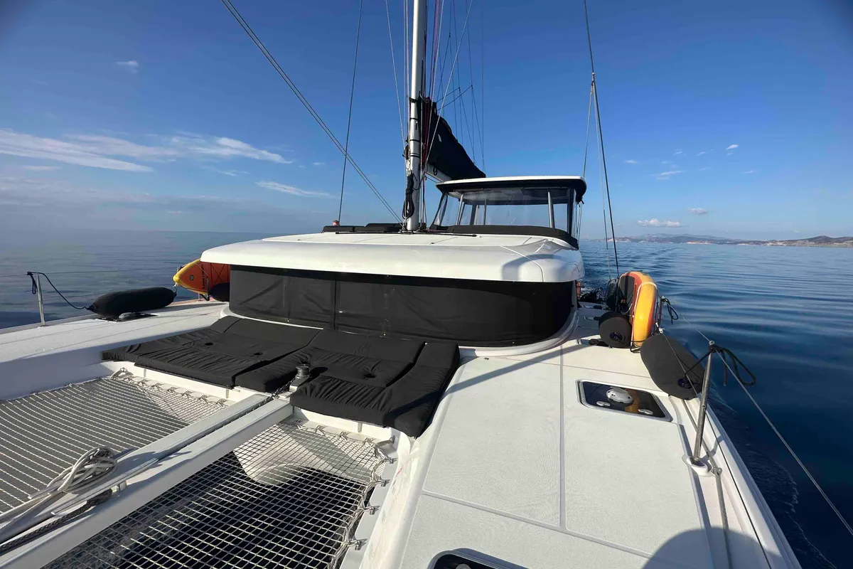 Deck of Rosa dei Venti, a Lagoon 42 catamaran at Parikia, Greece