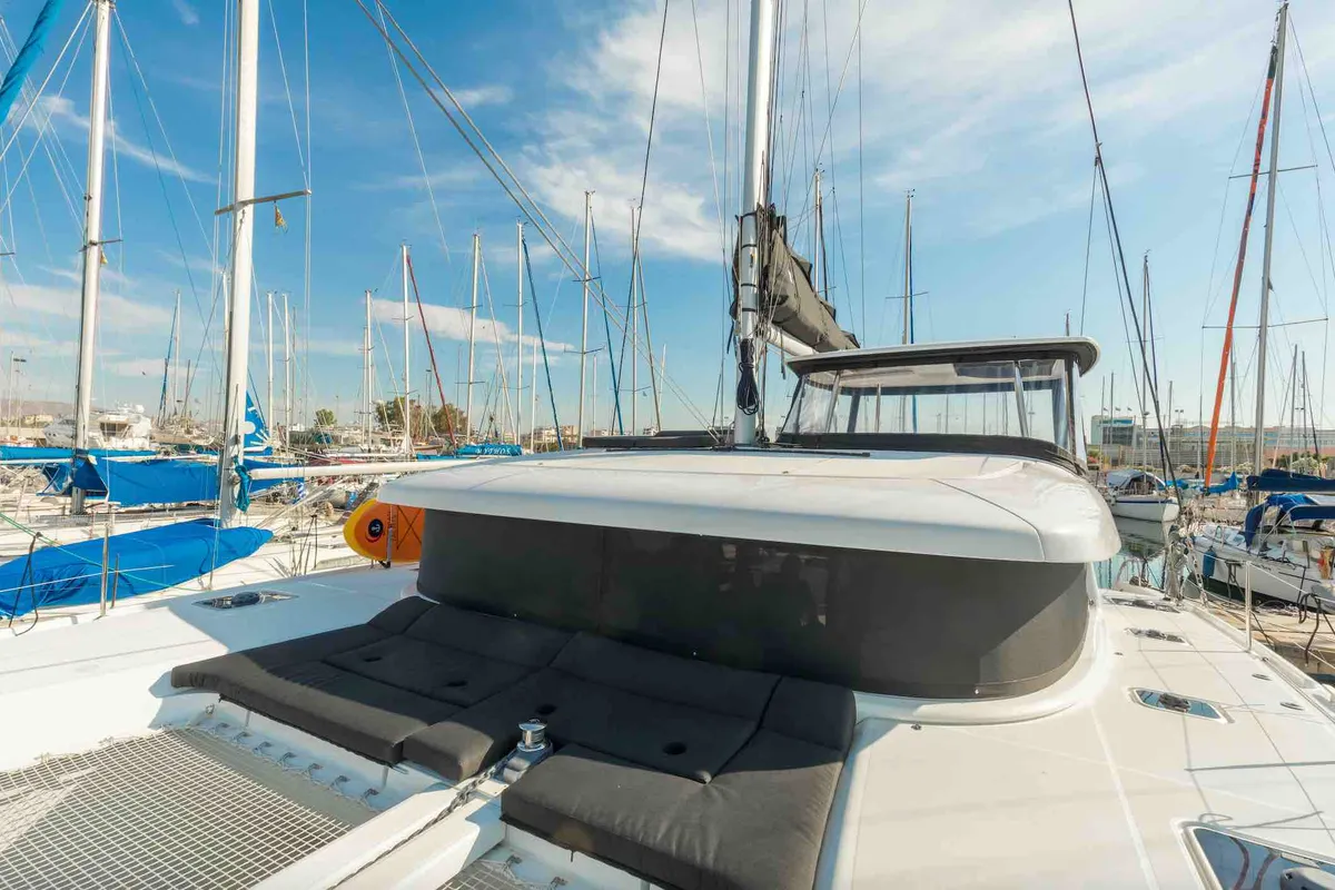 Deck of Rosa dei Venti, a Lagoon 42 catamaran at Parikia, Greece