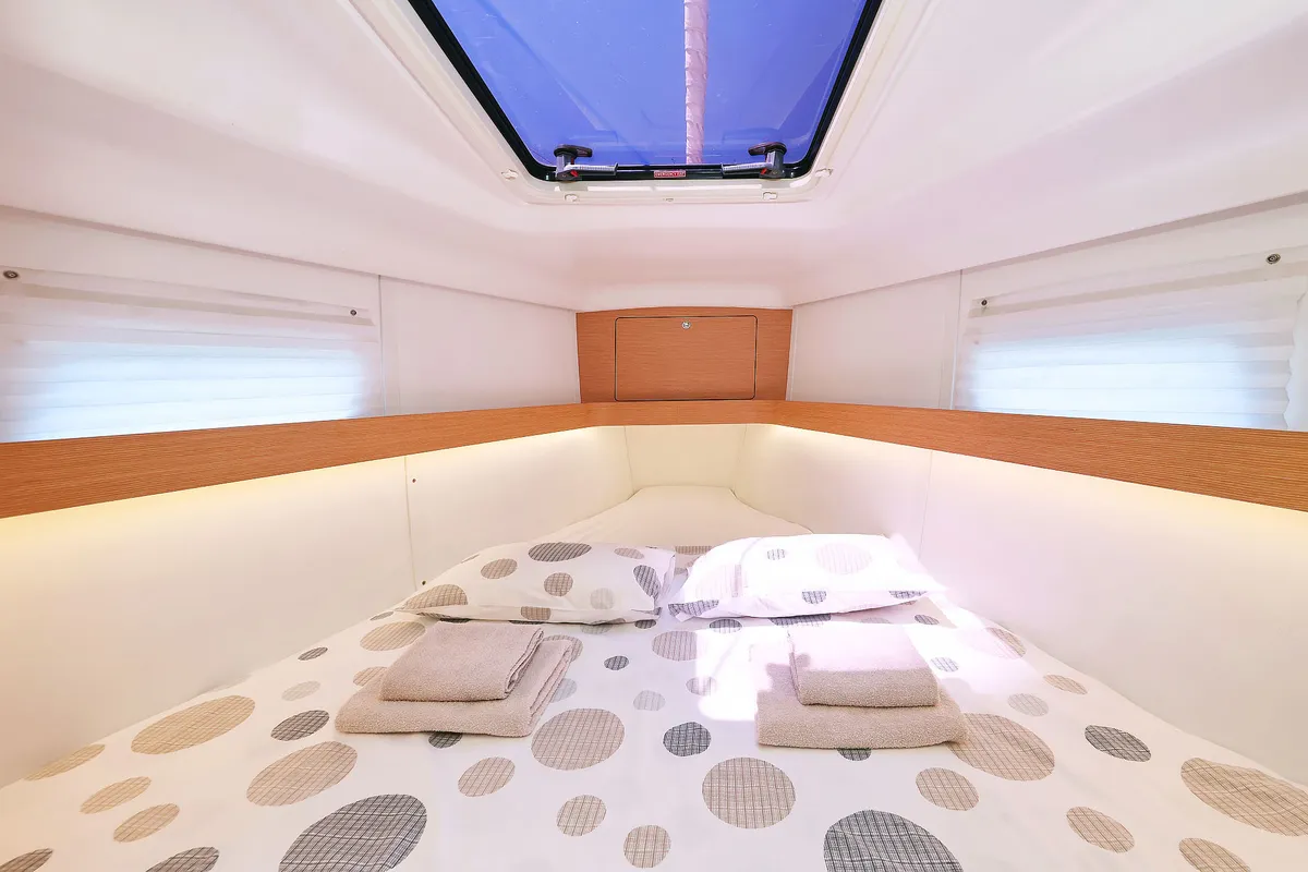 Cabin on Ibiss, a Elan Impression 45 sailboat at Grad Šibenik, Croatia