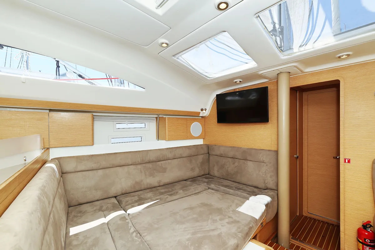 Cabin on Ibiss, a Elan Impression 45 sailboat at Grad Šibenik, Croatia