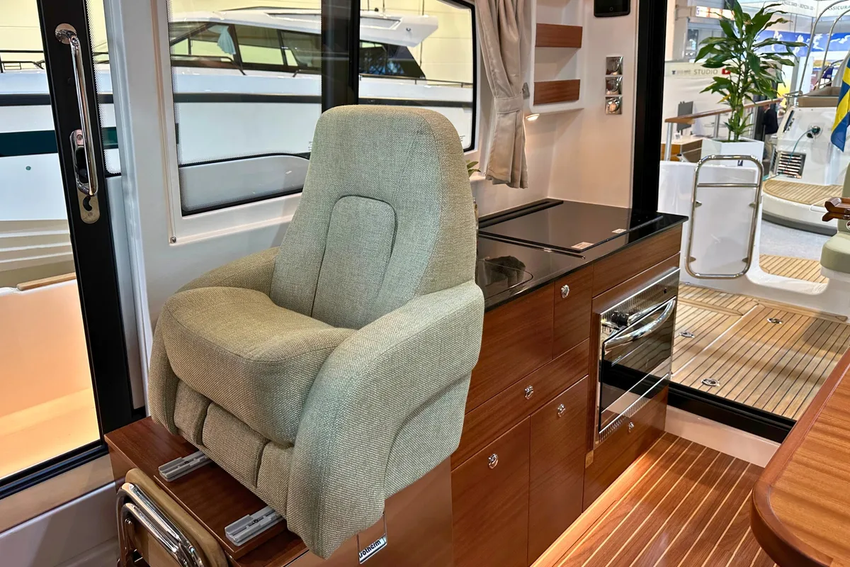 Galley of DALMATIA, a Nimbus 305 Coupe motorboat at Split, Croatia