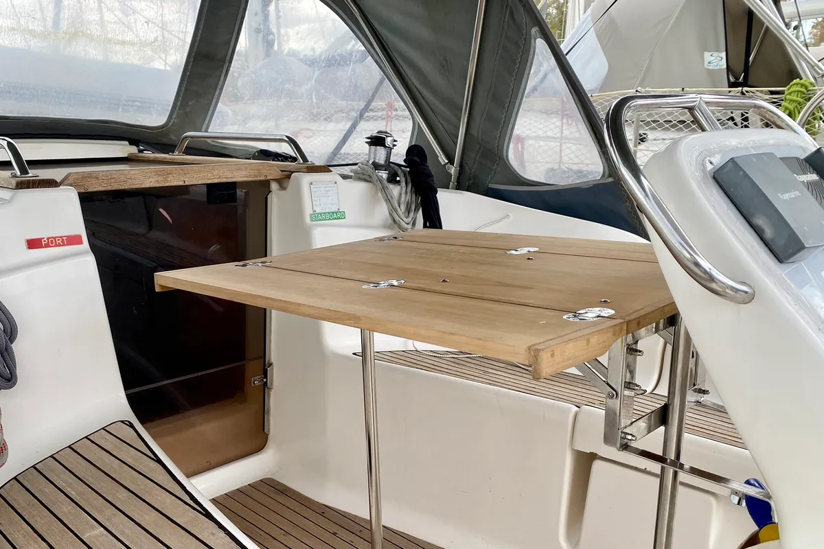 Deck of Athina, a Bavaria 32 Cruiser sailboat at Preveza, Greece