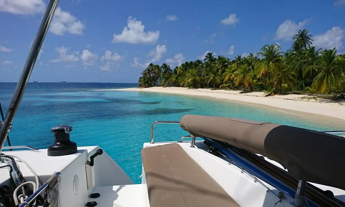 Deck of Vip One, a Lagoon 500 catamaran at Narganá, Panama