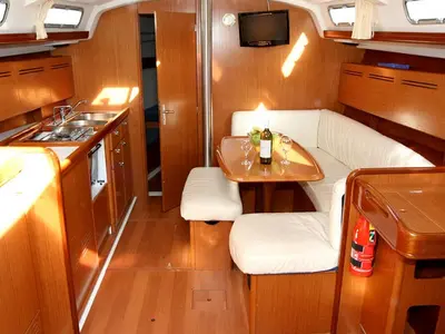 Salon of ORION XI, a Beneteau Cyclades 43.3 sailboat at Volos, Greece