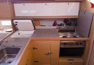 Galley of Blue Note, a Dufour 390 GL sailboat at Plan-d'Aups-Sainte-Baume, France