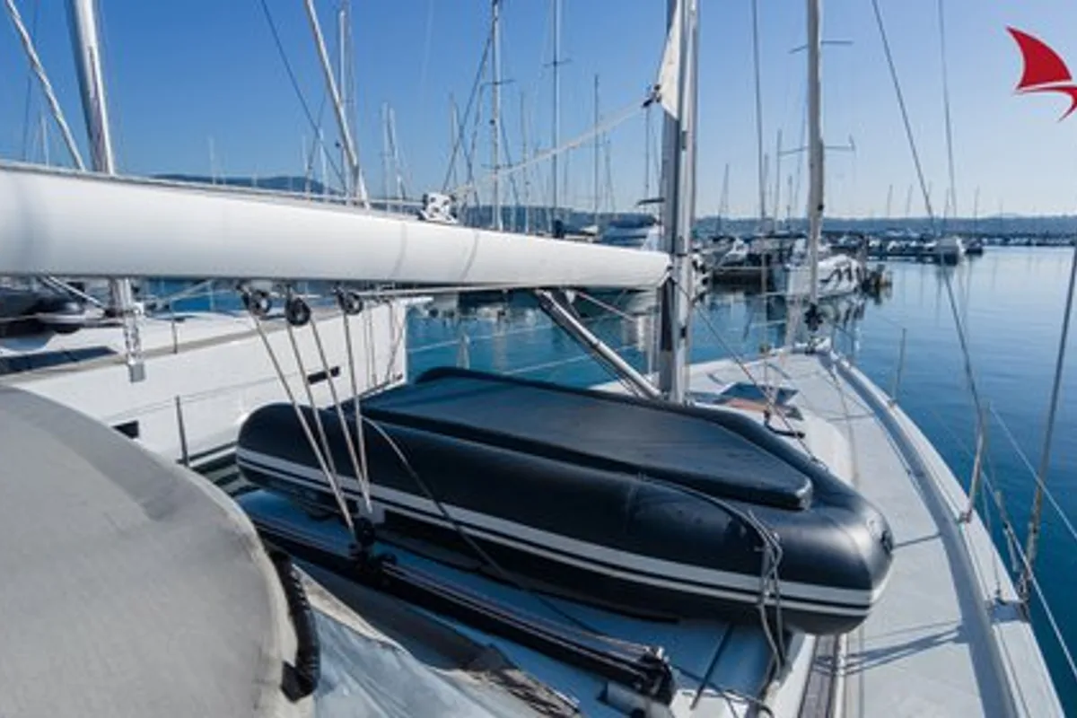 Deck of Blue Note, a Dufour 390 GL sailboat at Plan-d'Aups-Sainte-Baume, France