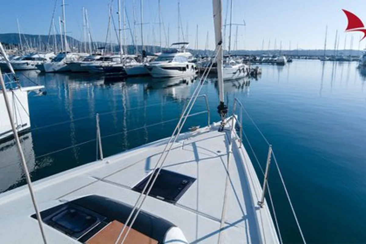 Deck of Blue Note, a Dufour 390 GL sailboat at Plan-d'Aups-Sainte-Baume, France