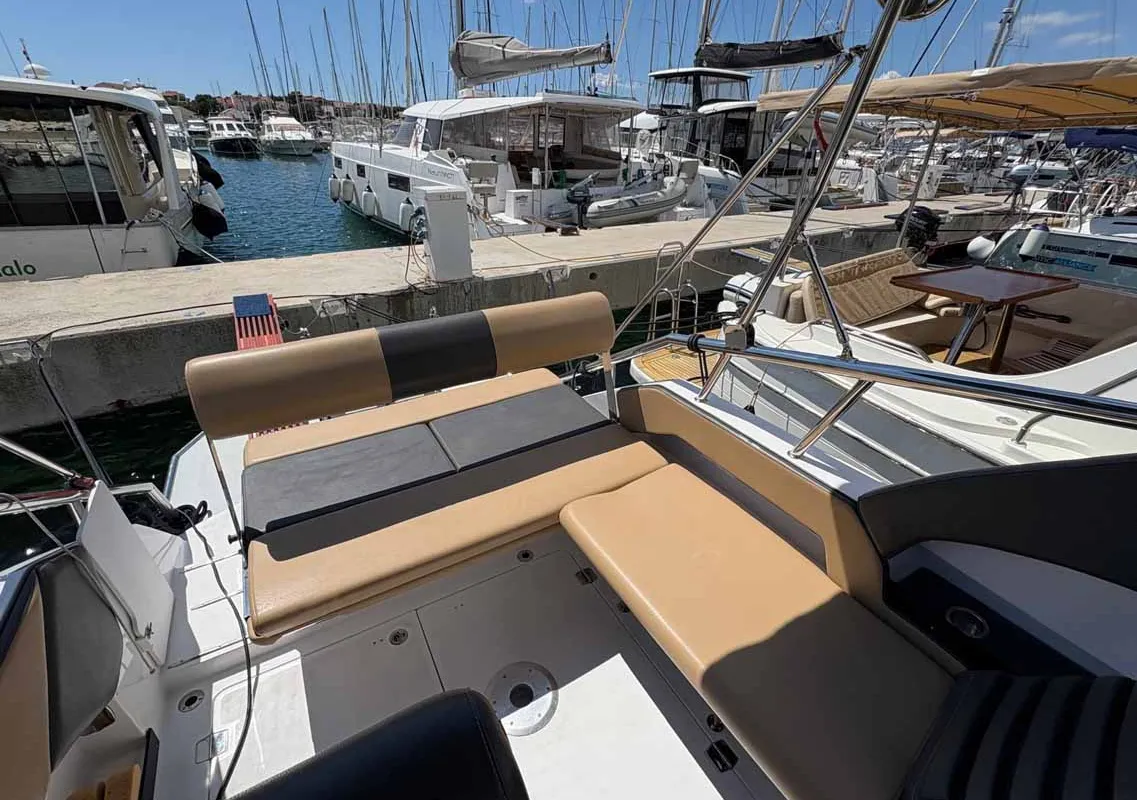 Deck of Sky, a Öchsner SRX30 motorboat at Jezera, Croatia