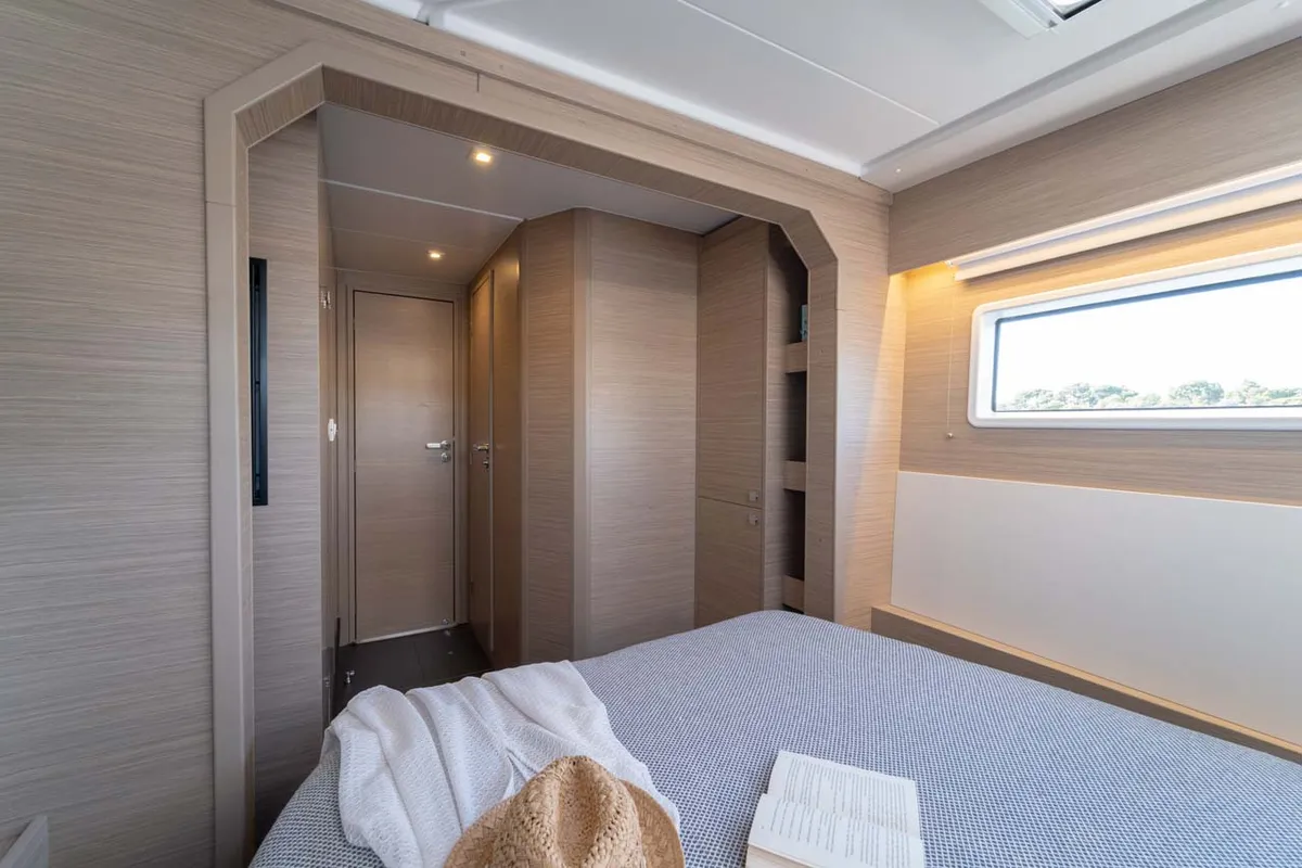 Cabin on Sail la vie, a Lagoon 43 catamaran at Grad Šibenik, Croatia