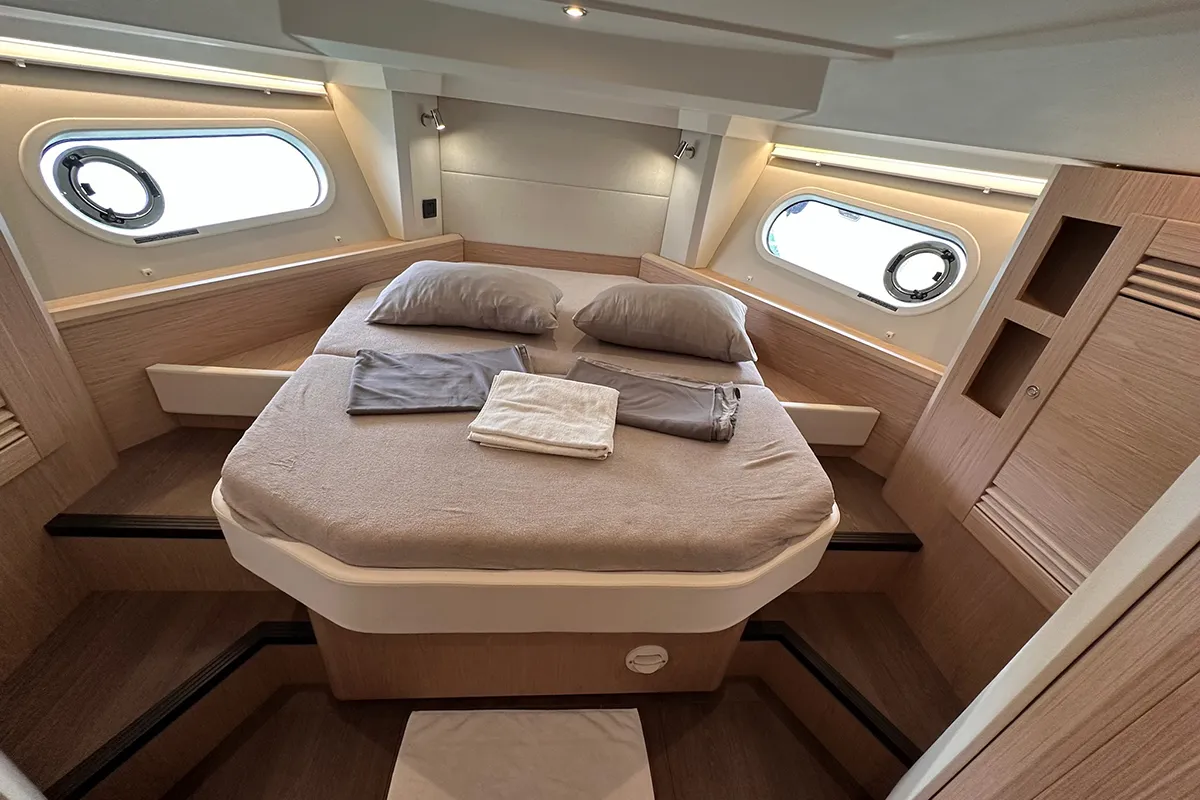 Cabin on Moritz, a Beneteau Swift Trawler 41 Fly motor yacht at Biograd na Moru, Croatia