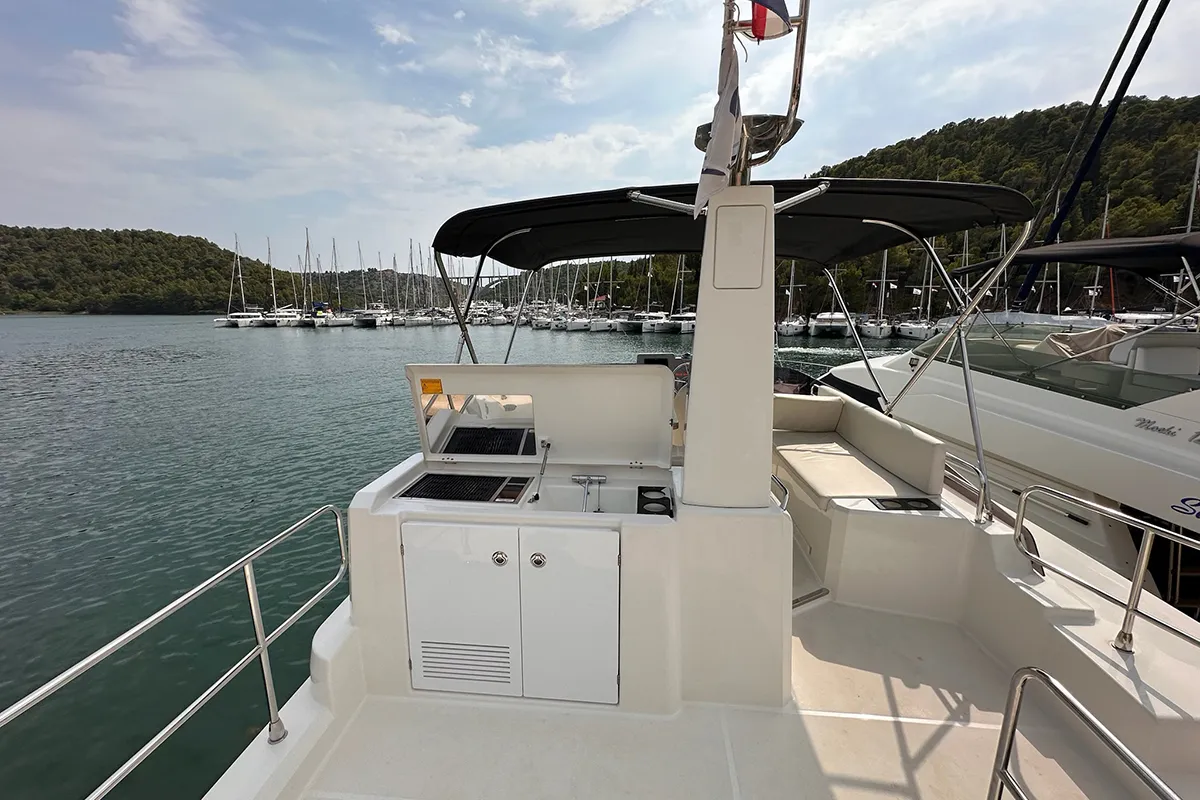 Deck of Moritz, a Beneteau Swift Trawler 41 Fly motor yacht at Biograd na Moru, Croatia