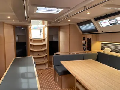 Salon of Six on the Sea, a D&D Kufner 54 Exclusive sailboat at Salerno, Italy