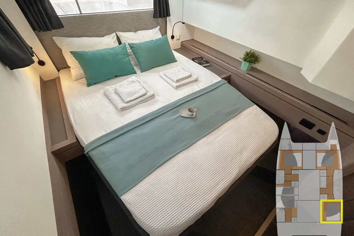 Cabin on Smart Way, a Fountaine Pajot Tanna 47 catamaran at Marmaris, Turkey