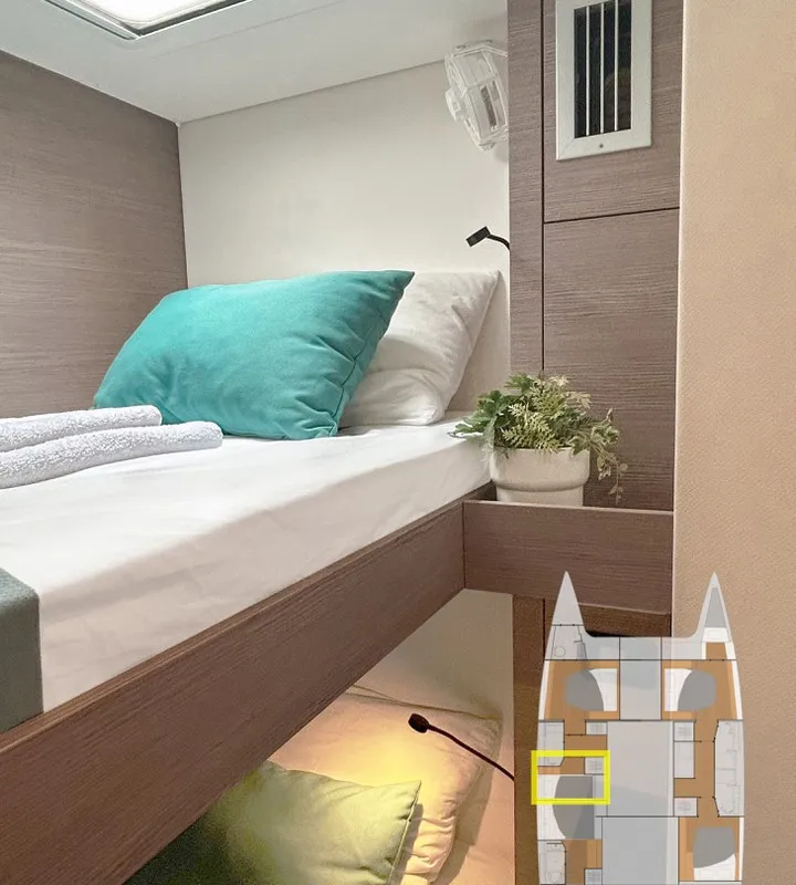 Cabin on Smart Way, a Fountaine Pajot Tanna 47 catamaran at Marmaris, Turkey