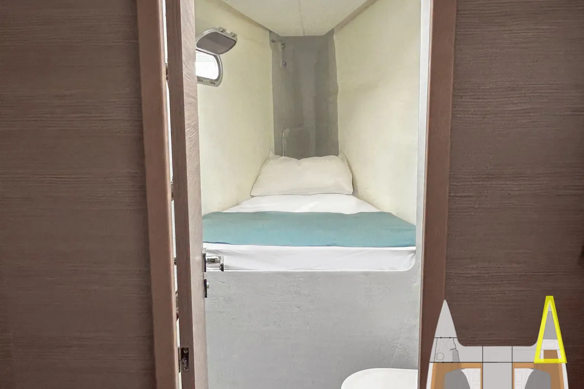 Cabin on Smart Way, a Fountaine Pajot Tanna 47 catamaran at Marmaris, Turkey