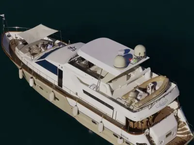 Mare & Luna, a Falcon 80 Fly motor yacht at Salerno, Italy